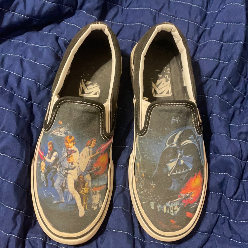 Rare Vans Star Wars shoes. Women’s size 6 New Hope